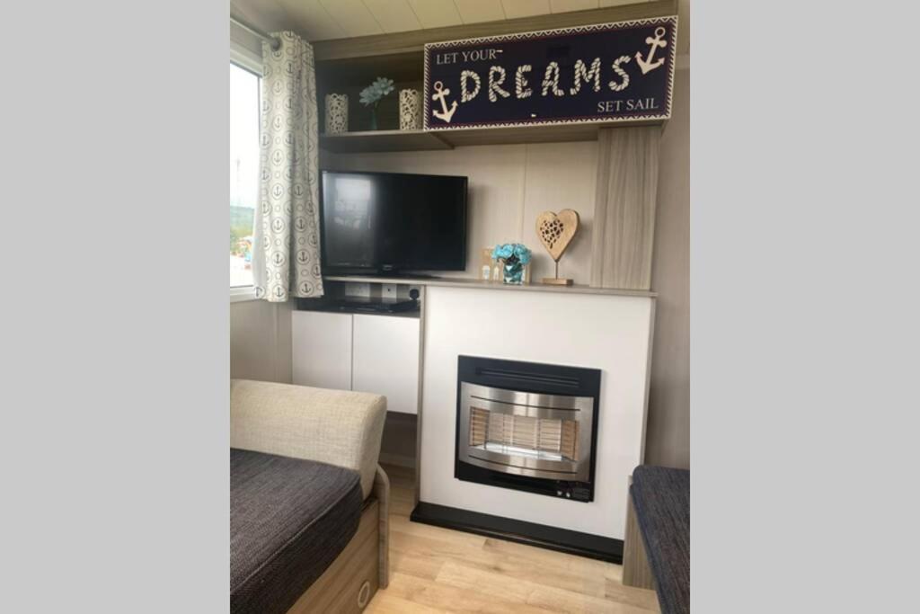 Presthaven Cozy Retreat Apartment Prestatyn Exterior photo